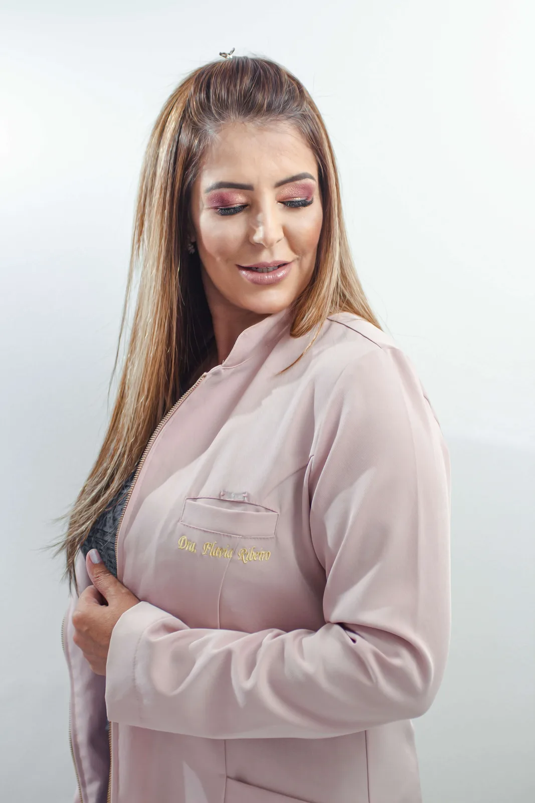 Bioestimulador corporal — Firmeza para colo, braços e glúteos.